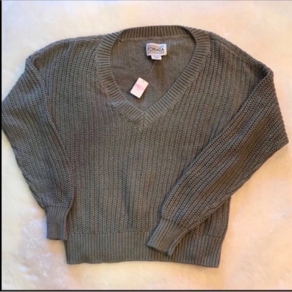 PINK Victoria's Secret Sweaters - Pink Victoria’s Secret Fishermen V Neck Sweater